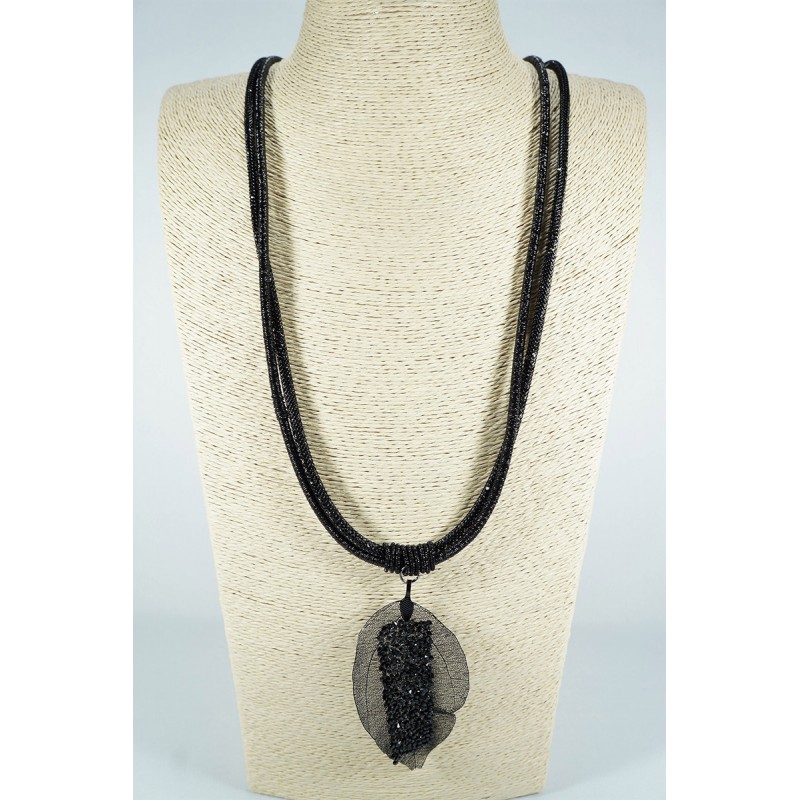 ΚΟΛΙΕ ΜΕ ΣΧΕΔΙΟ ΦΥΛΛΟ